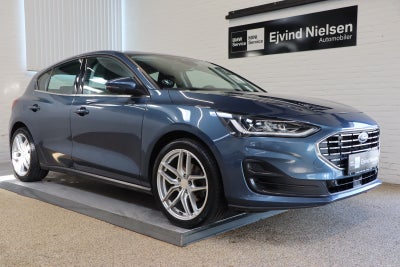 Ford Focus EcoBoost mHEV Titanium