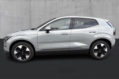 Volvo EX30 Extended Range Core Volvo EX30 Extended Range Core - 1