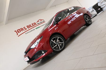 Toyota Auris Hybrid Prestige Touring Sports CVT