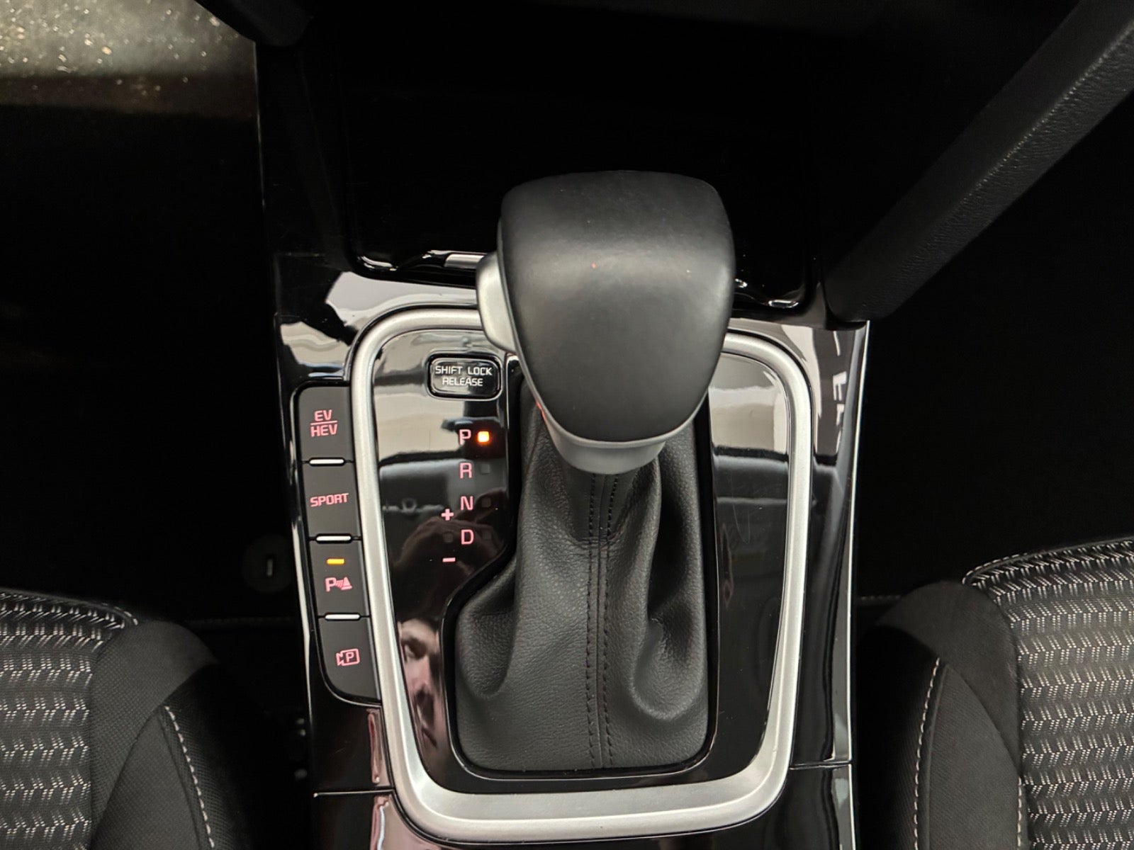 Kia Ceed PHEV Prestige SW DCT