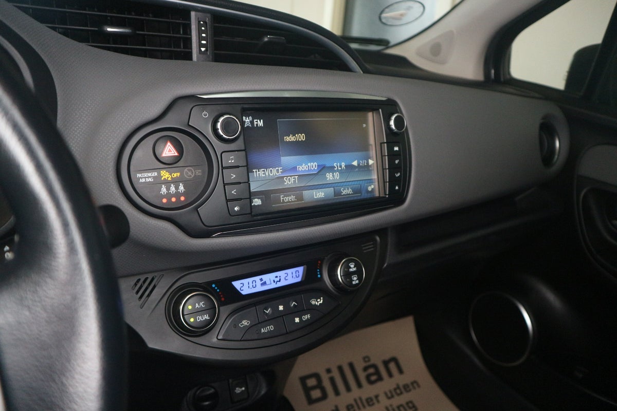 Toyota Yaris Hybrid H2 Touch e-CVT