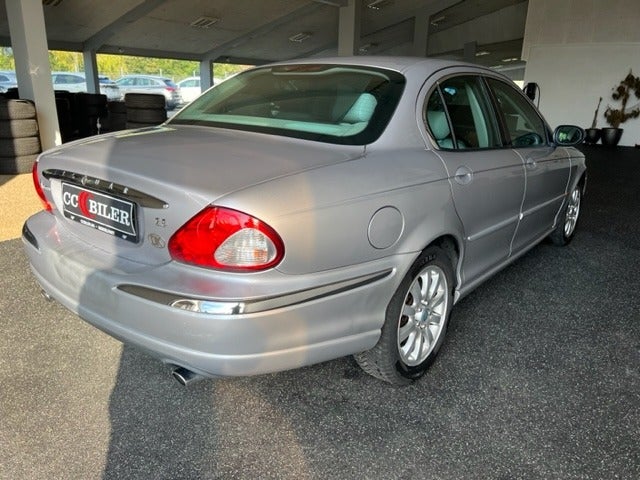 Jaguar X-type 2003