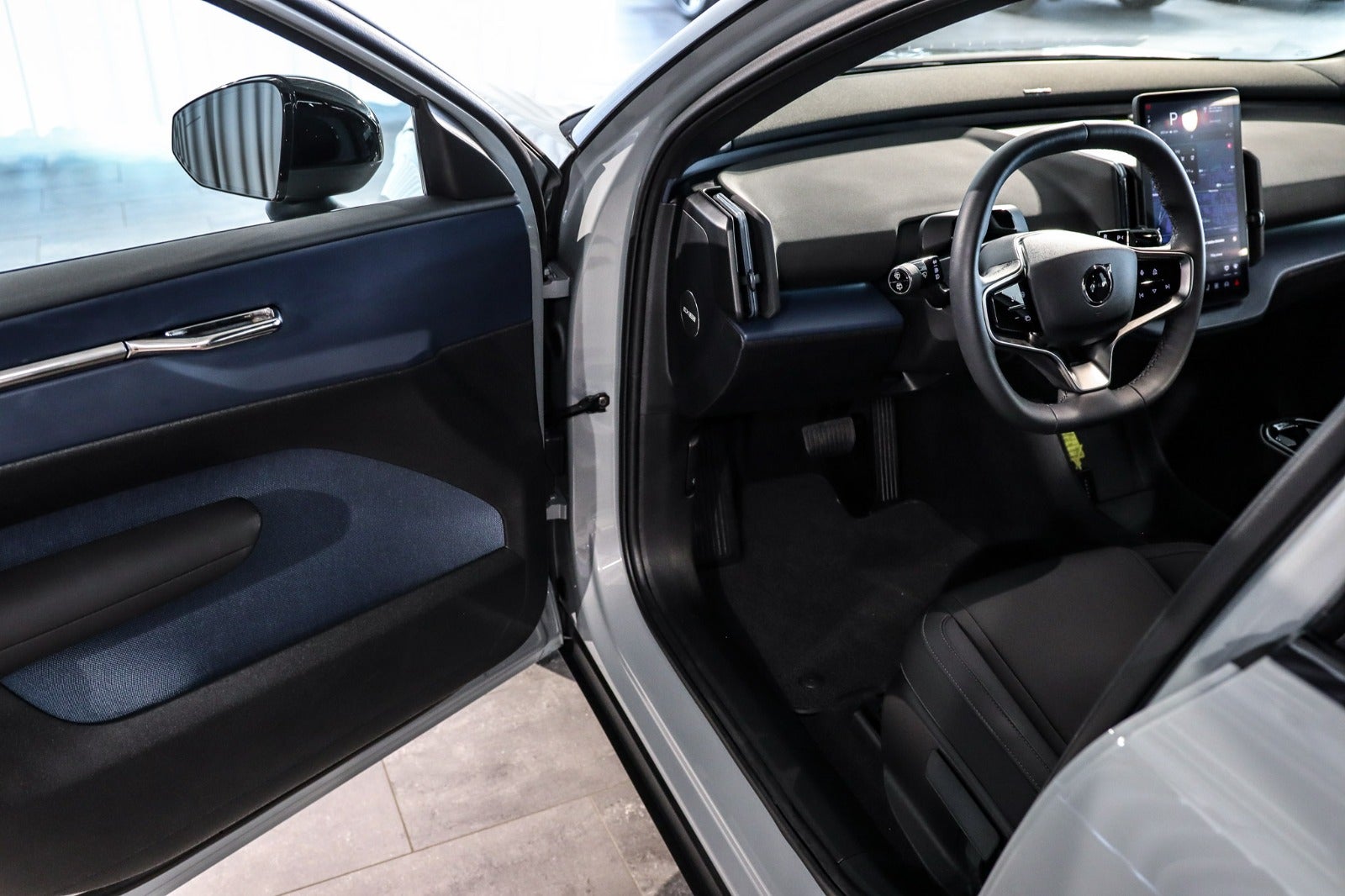 Billede af Volvo EX30  Extended Range Plus