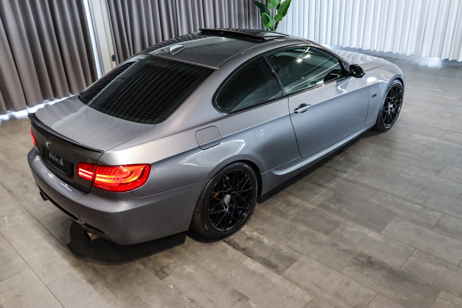 Billede af BMW 335i 3,0 Coupé Steptr.