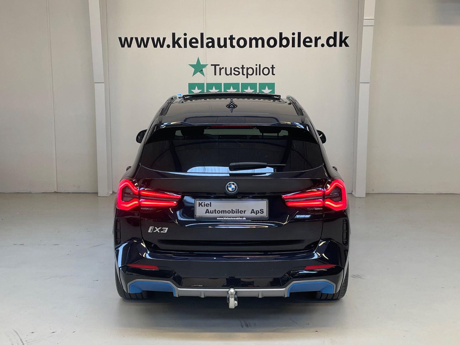 BMW iX3 Charged M-Sport