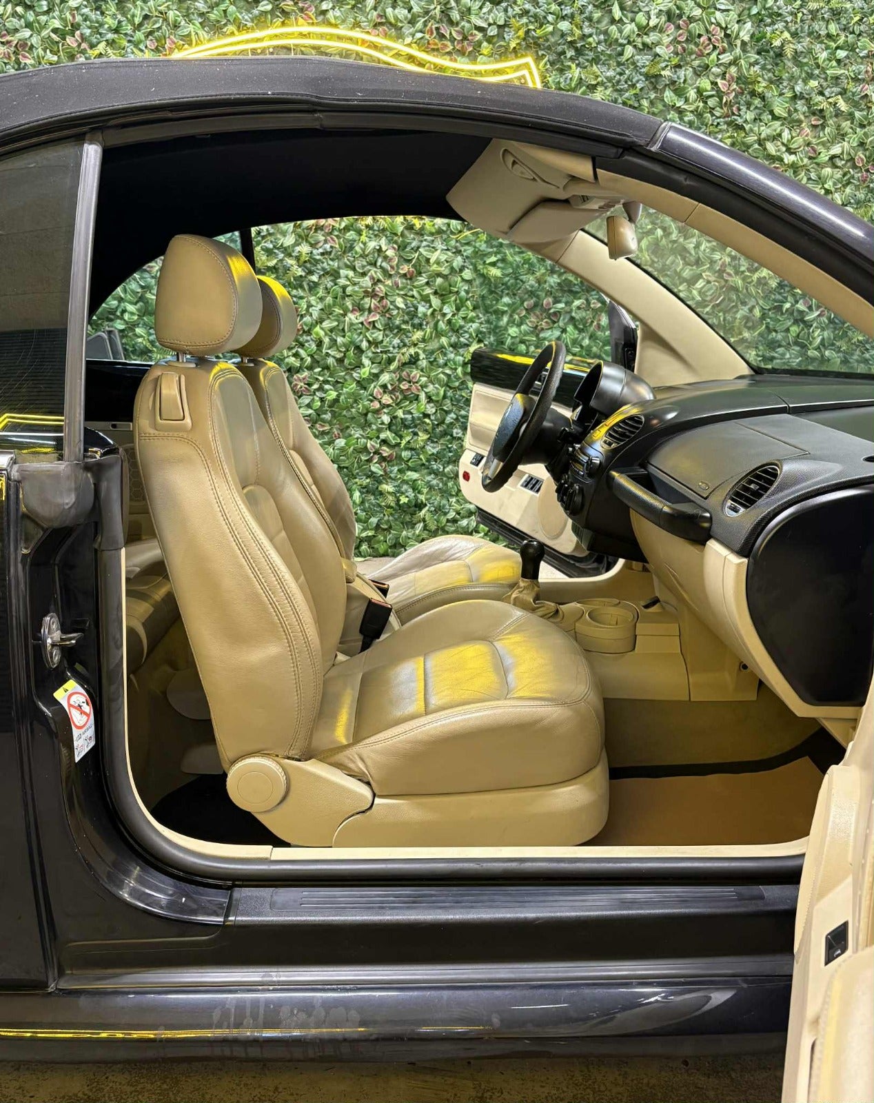 Billede af VW New Beetle 1,6 Trendline Cabriolet