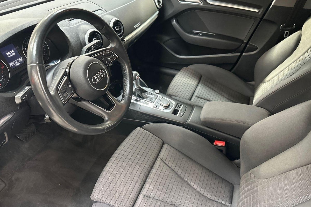 Billede af Audi A3 35 TFSi Sport Limited Sportback S-tr.