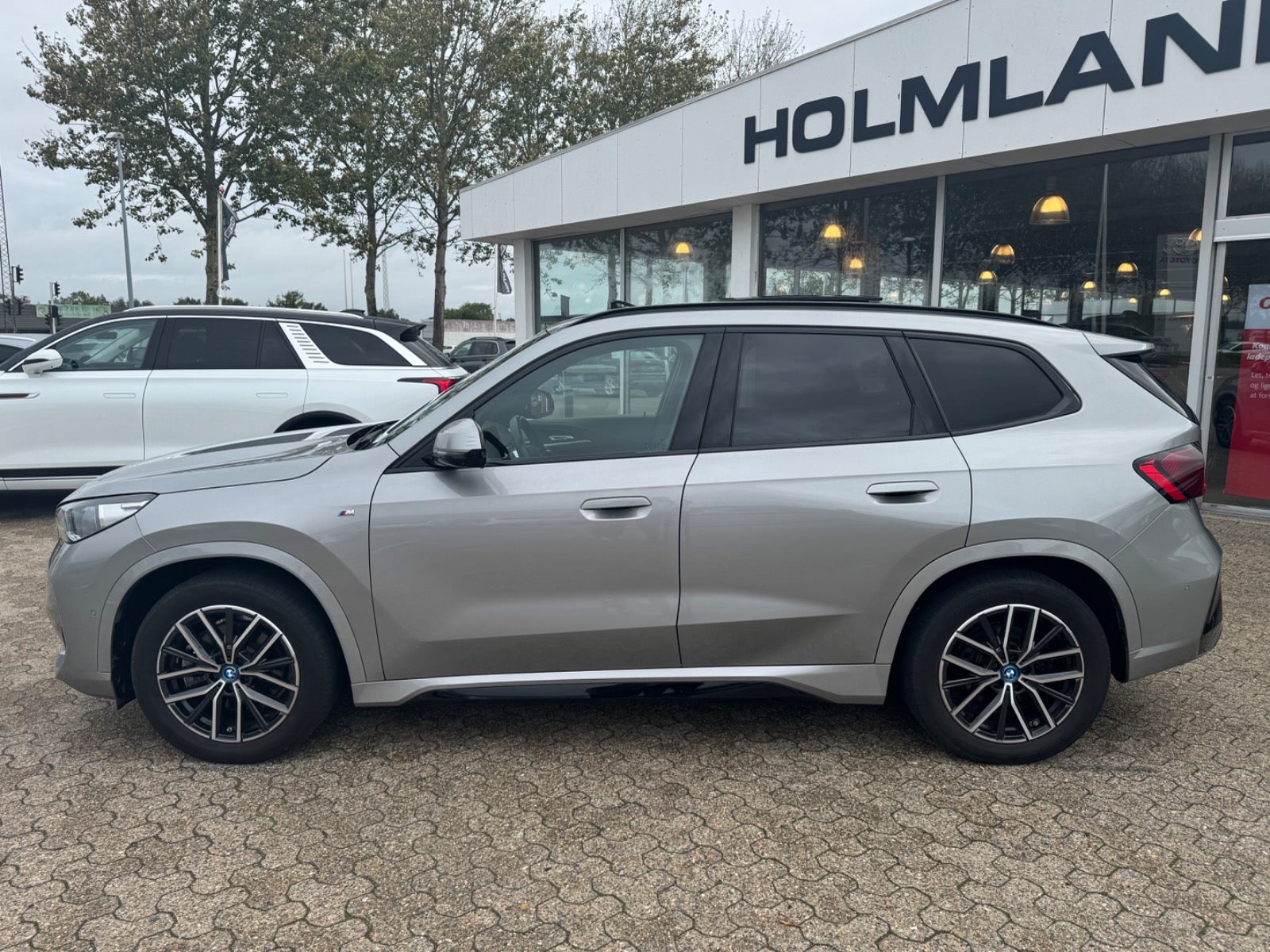 BMW iX1 xDrive30 M-Sport