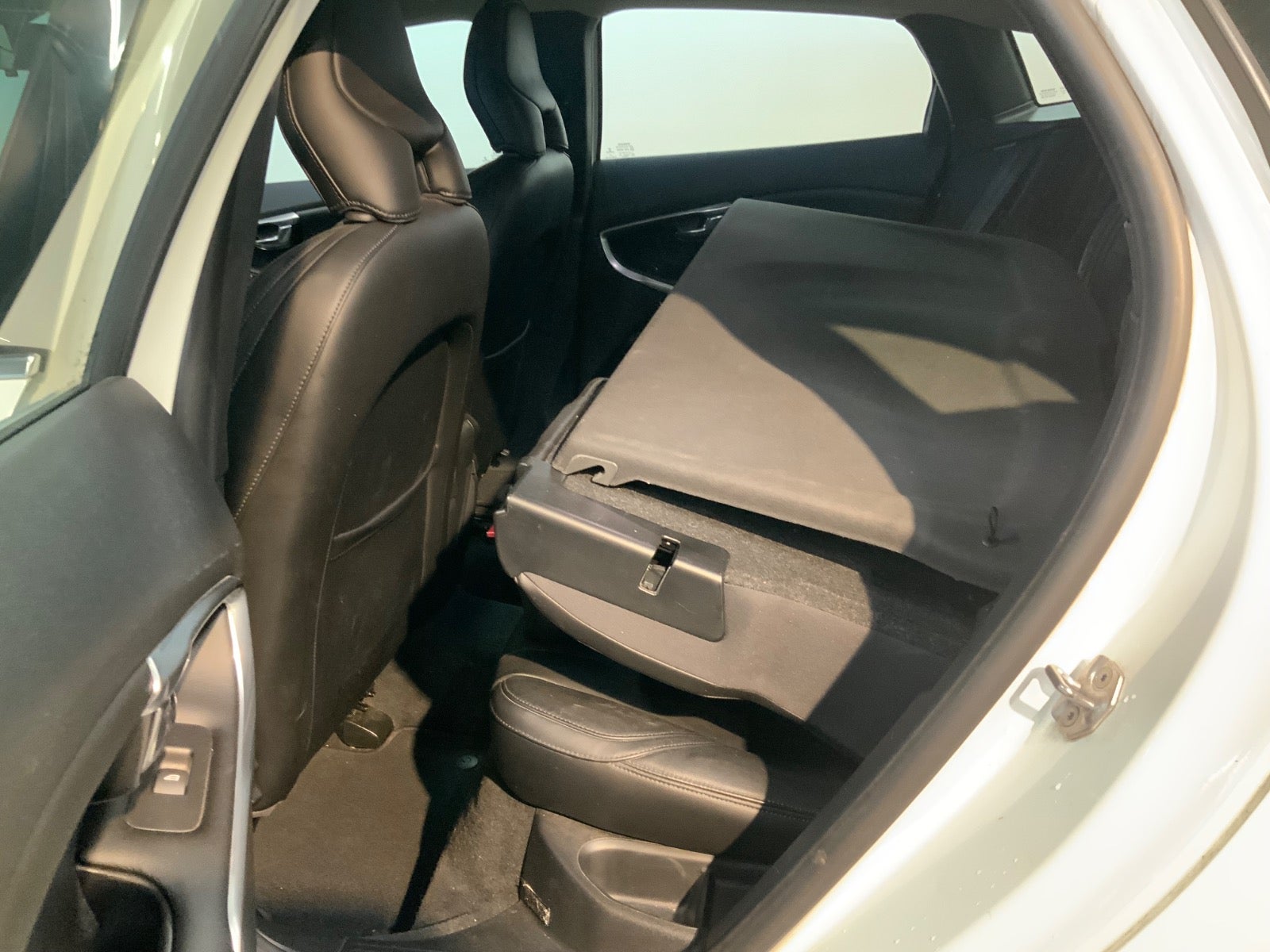 Volvo V40 (5/8)