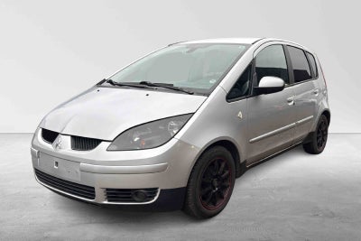 Mitsubishi Colt 1,3 Invite Coolpack aut. 5d