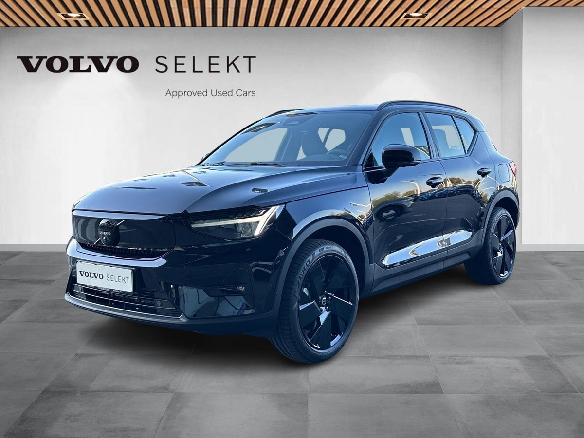 Volvo EX40 Extended Range Black Edition billede 1