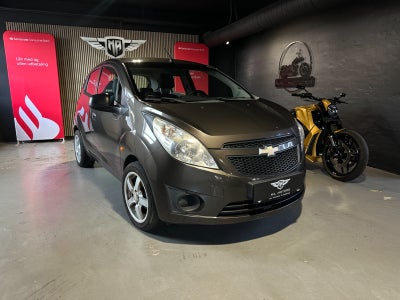 Chevrolet Spark 1,0 LS 5d