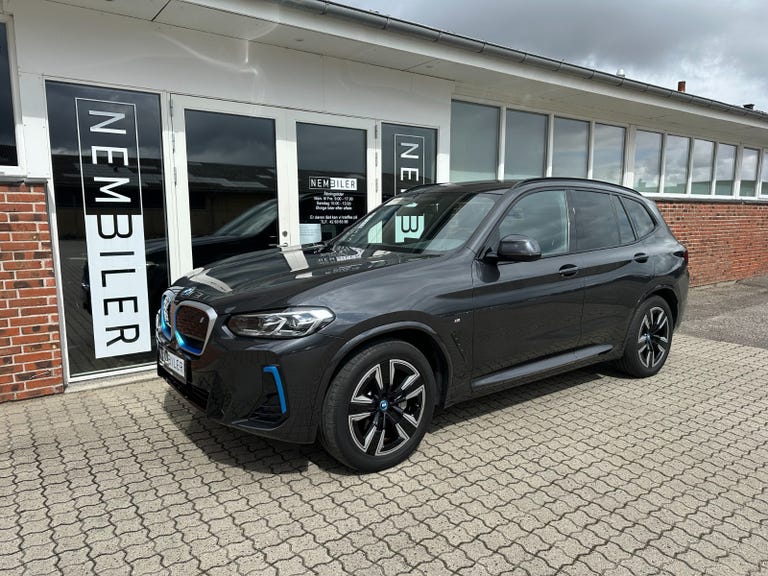 BMW iX3 Charged M-Sport