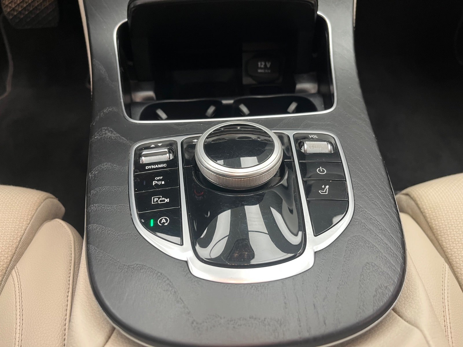 Billede af Mercedes E220 d 2,0 Avantgarde stc. aut.
