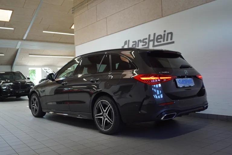 Mercedes C300 e AMG Line stc. aut.