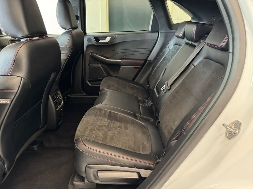 Ford Kuga PHEV ST-Line X CVT Van