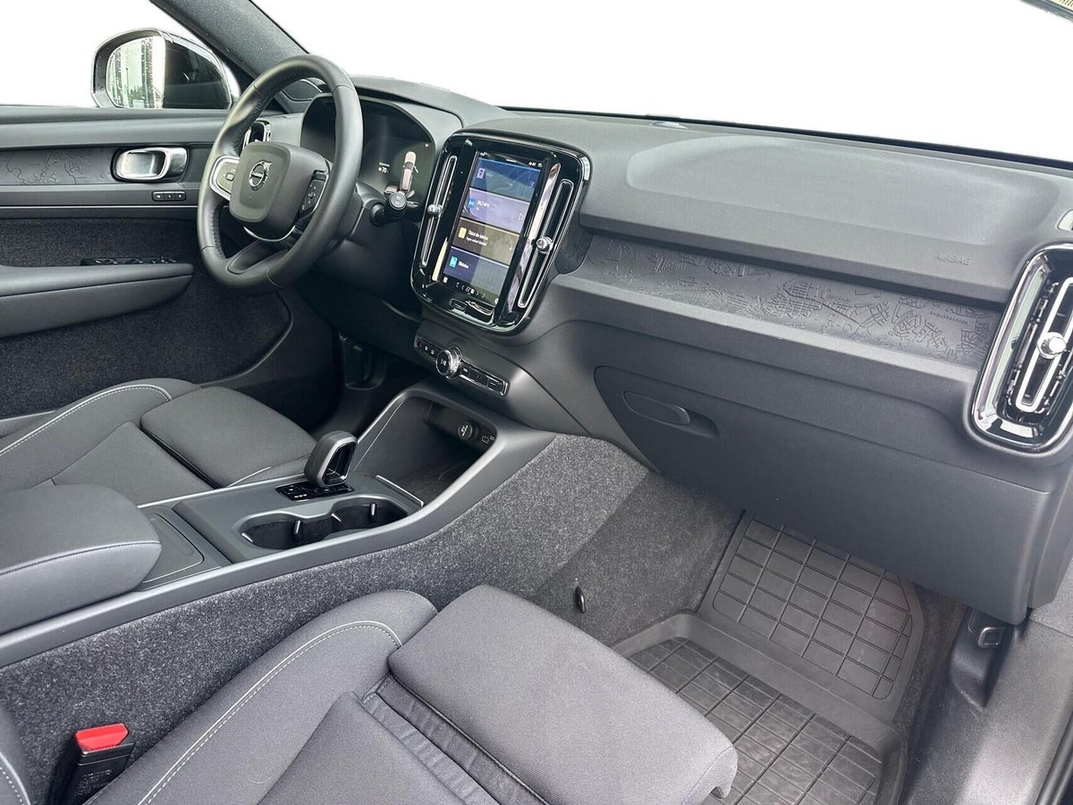 Volvo EX40 Extended Range Black Edition billede 12