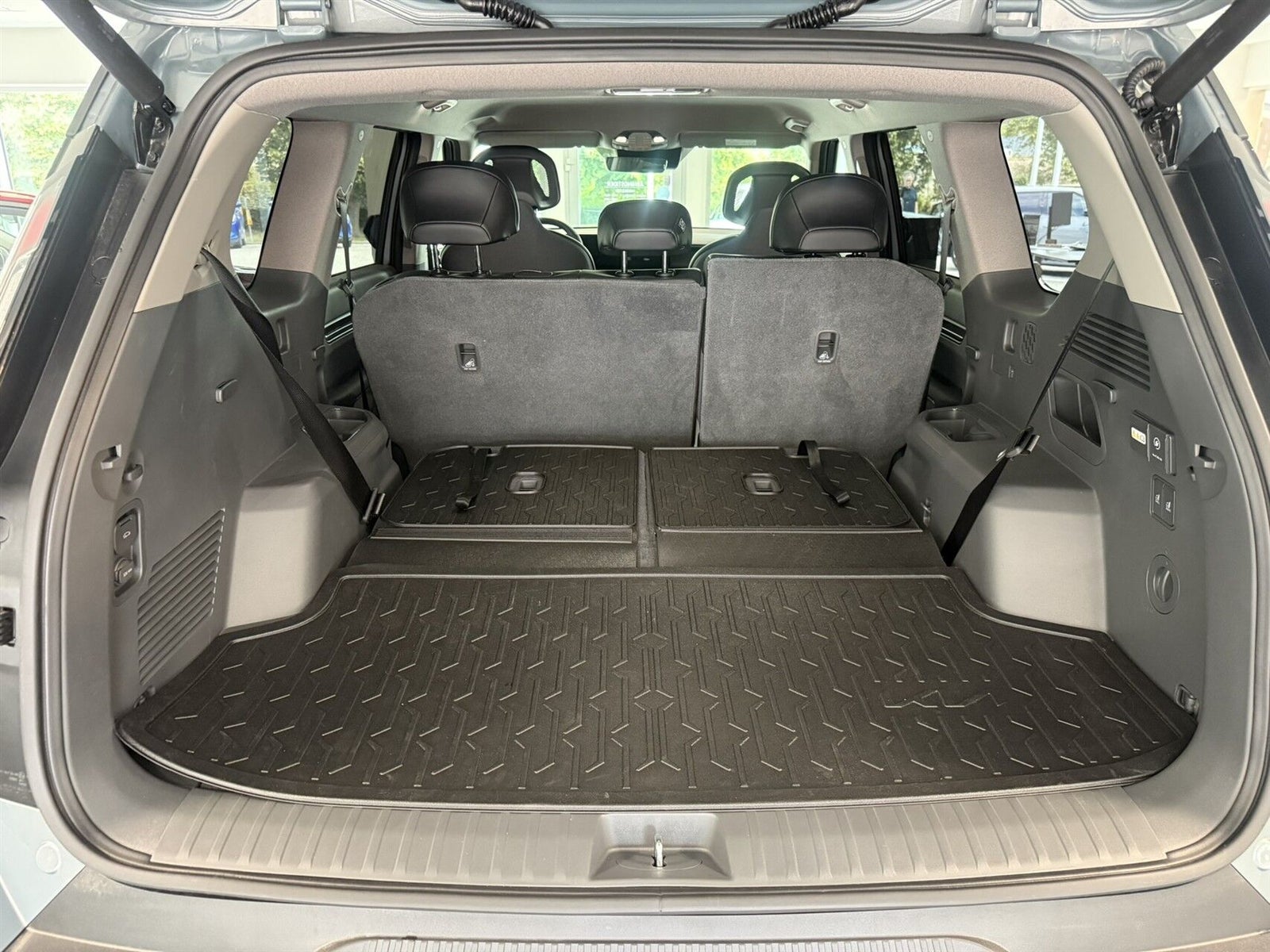 Kia EV9 Standard Range Upgrade RWD 7prs