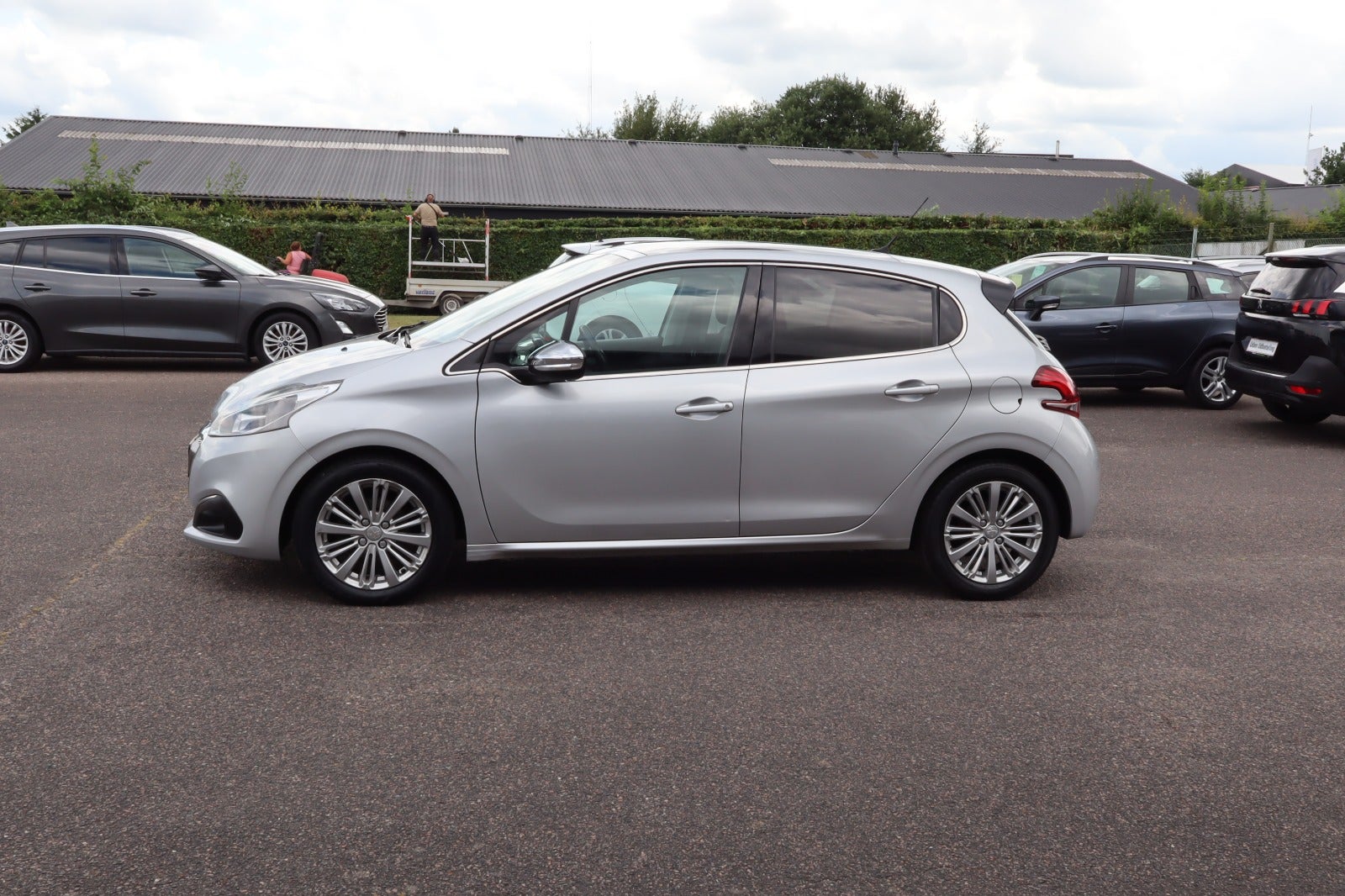 Billede af Peugeot 208 1,6 BlueHDi 100 Allure