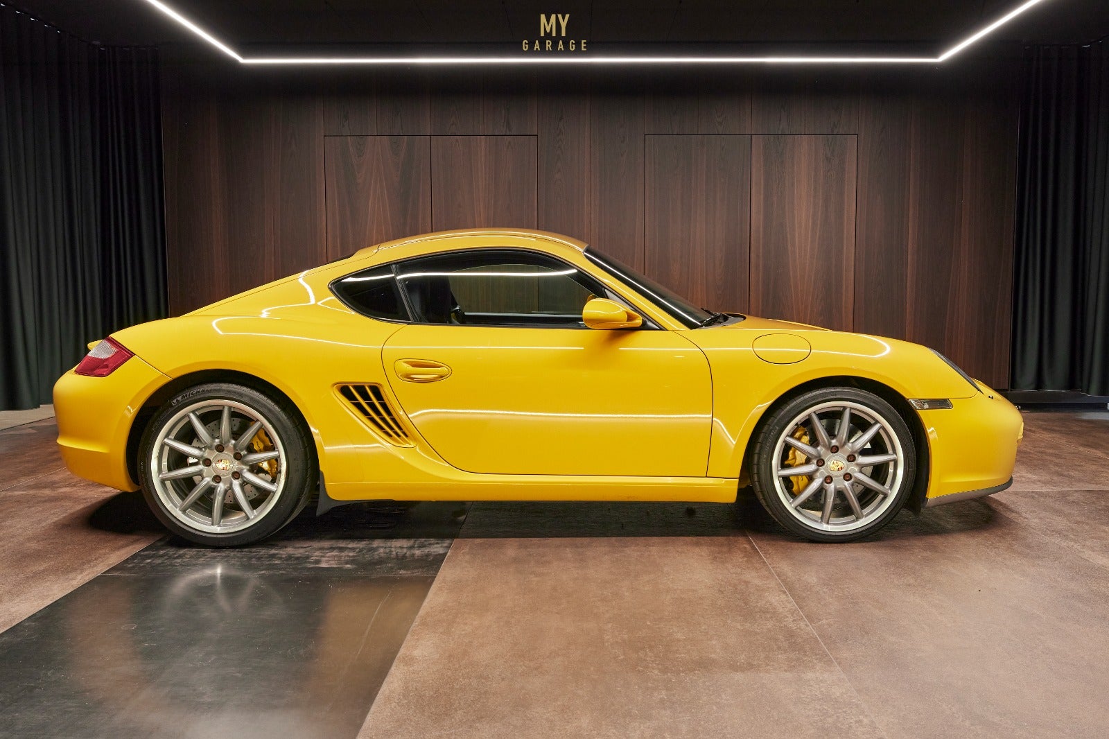 Porsche Cayman S