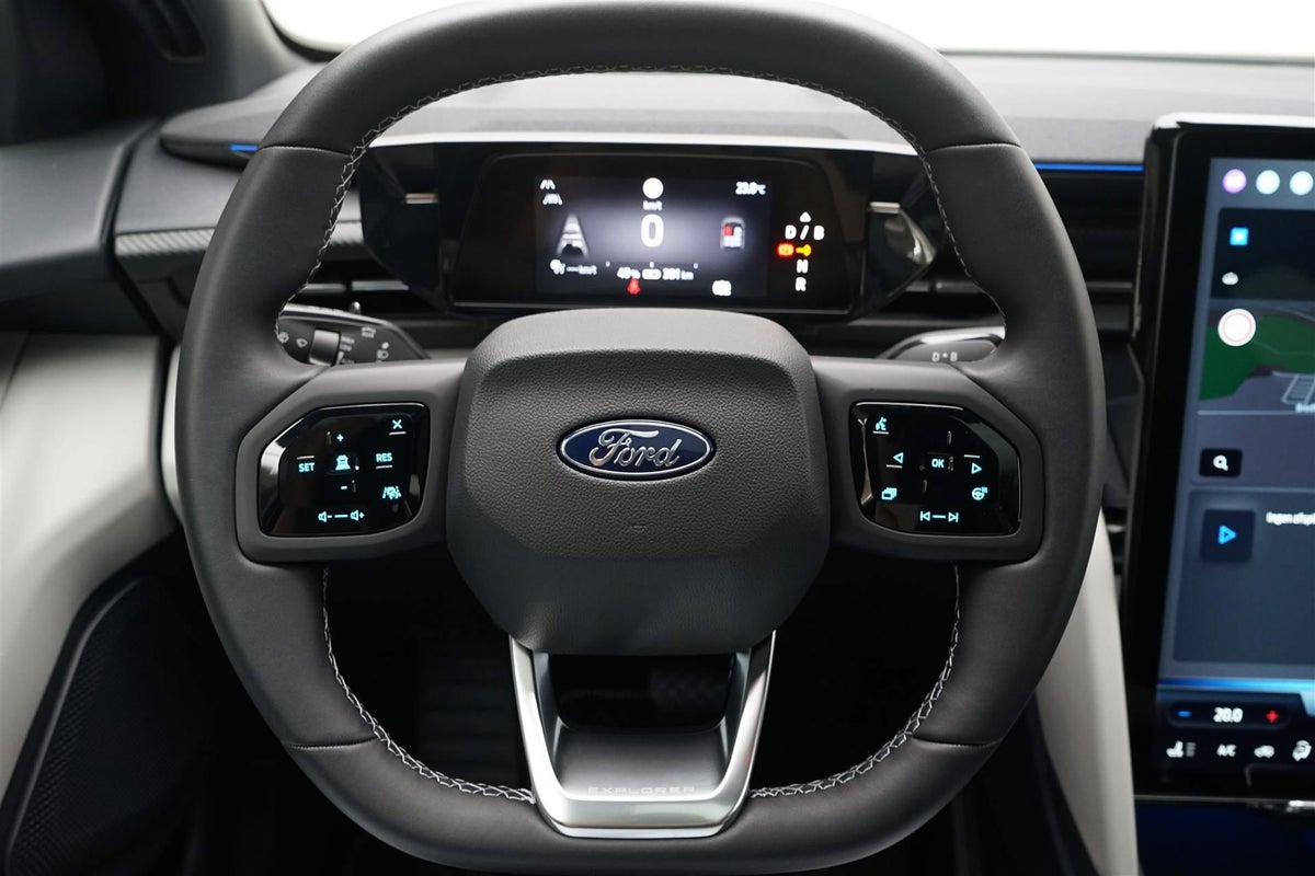 Ford Explorer Premium Extended Range billede 9