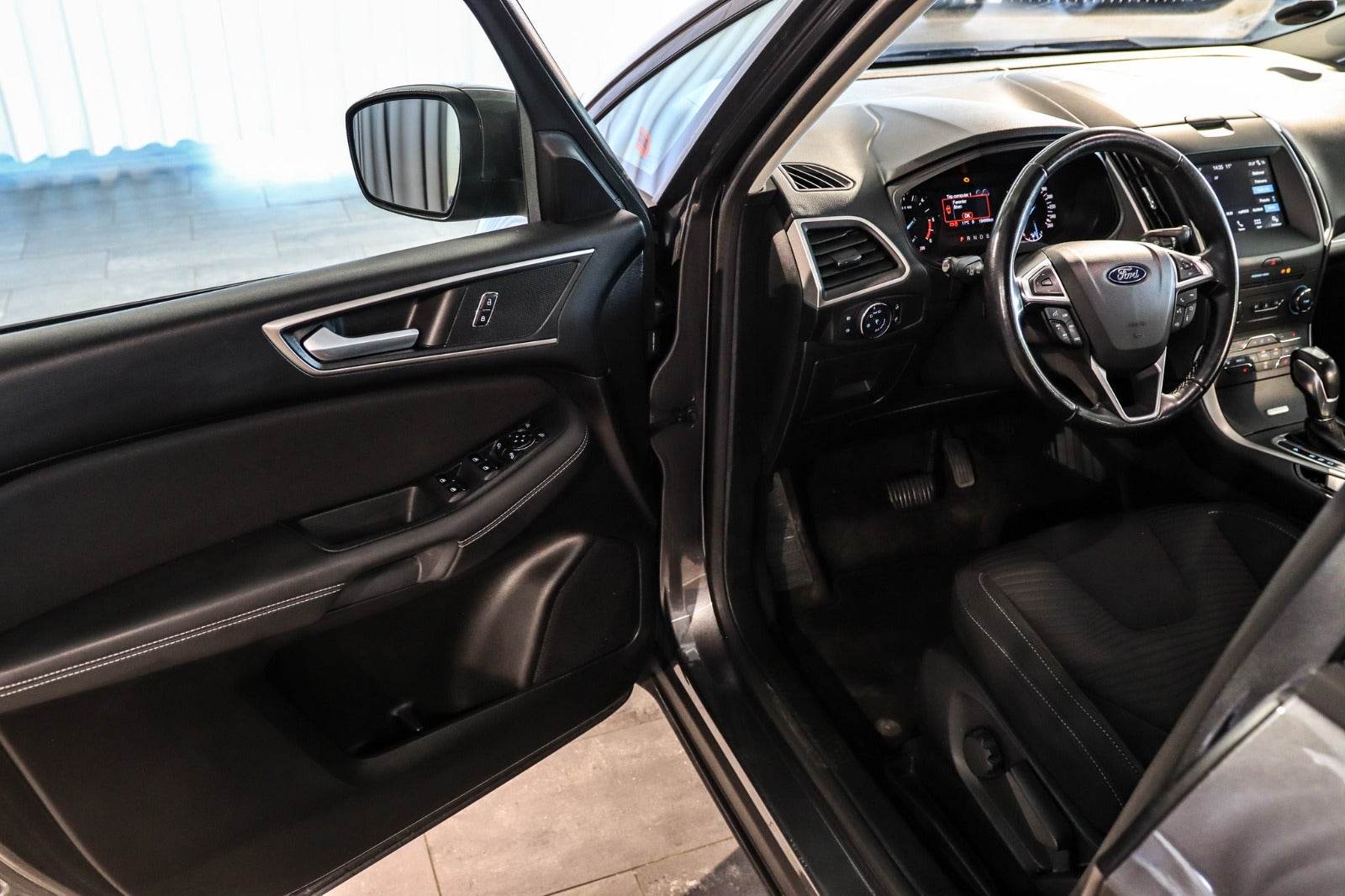 Billede af Ford S-MAX 2,0 TDCi 150 Business aut. 7prs