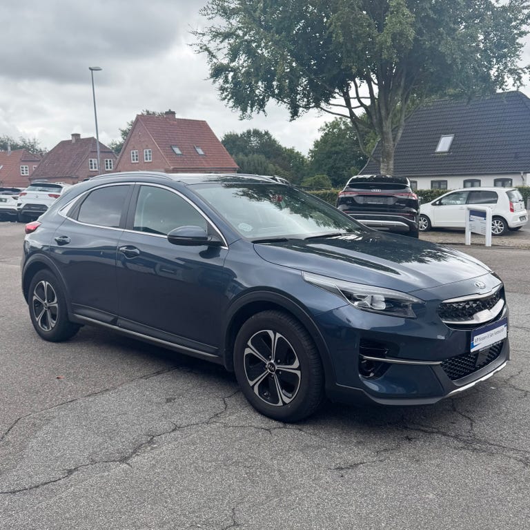 Kia XCeed PHEV Upgrade Intro DCT