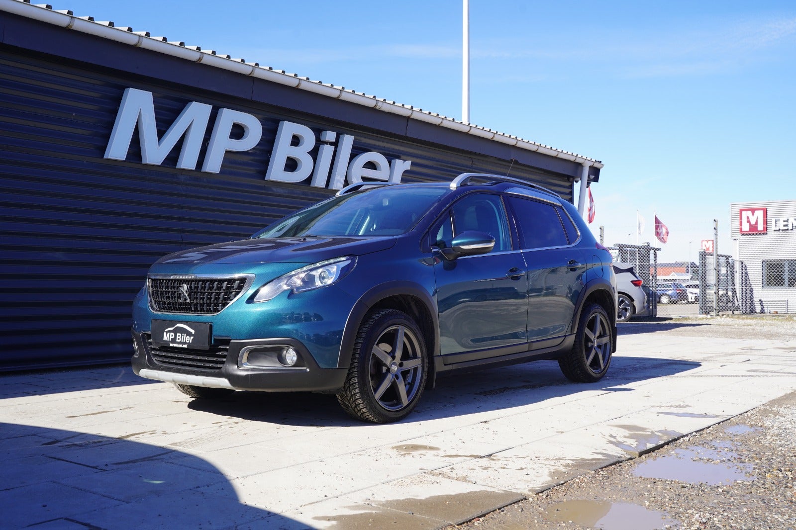 Billede af Peugeot 2008 1,6 BlueHDi 100 Allure Sky