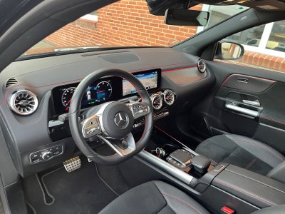 Mercedes EQA250+ AMG Edition Van