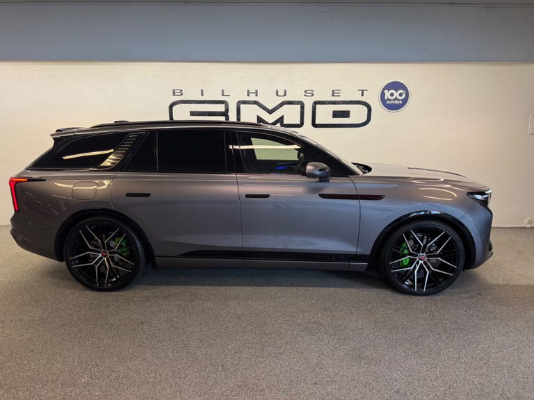 Hongqi E-HS9 Exclusive+