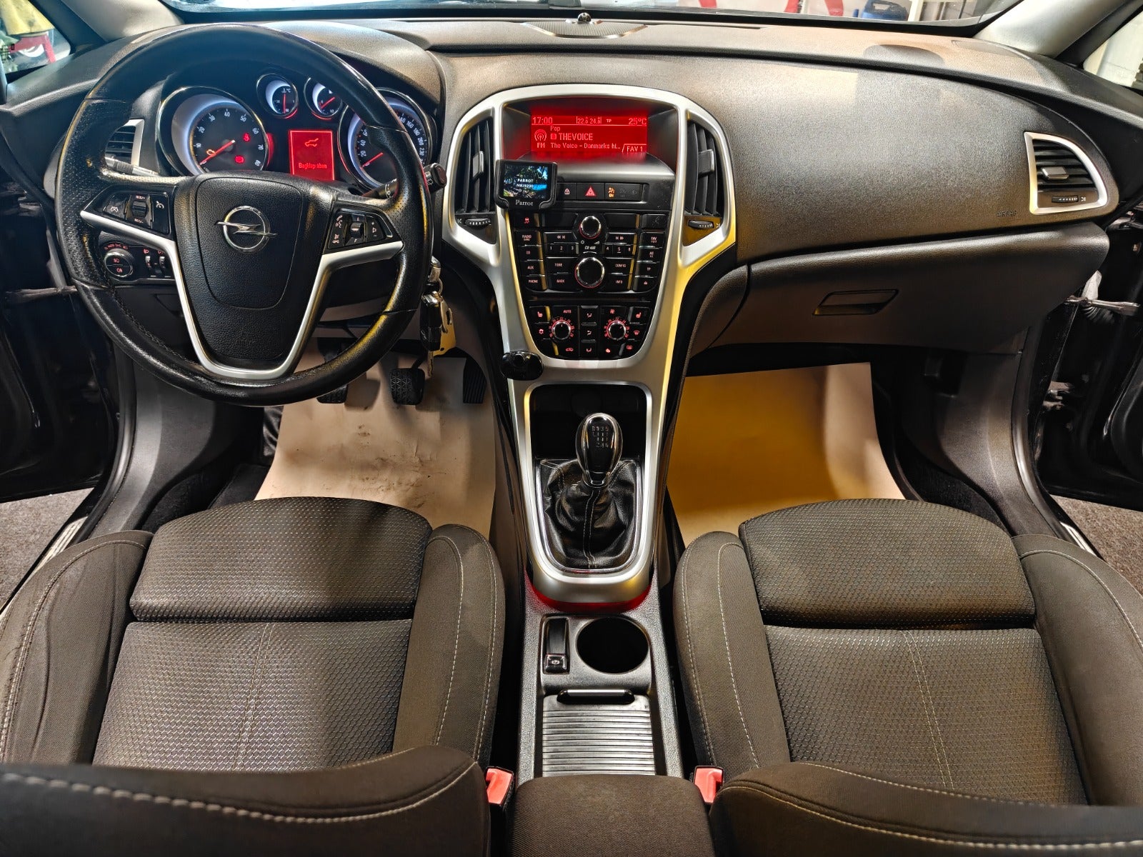 Billede af Opel Astra 1,4 T 140 Enjoy Sports Tourer