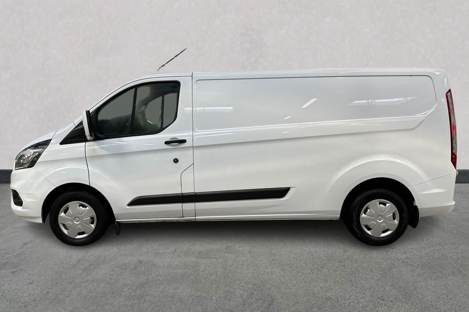 Billede af Ford Transit Custom 300L 2,0 TDCi 130 Trend