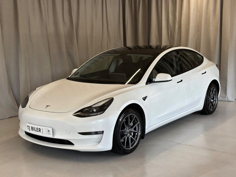 Tesla Model 3 Standard Range+ RWD