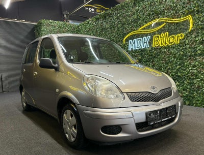 Toyota Yaris Verso 1,3 Luna 5d