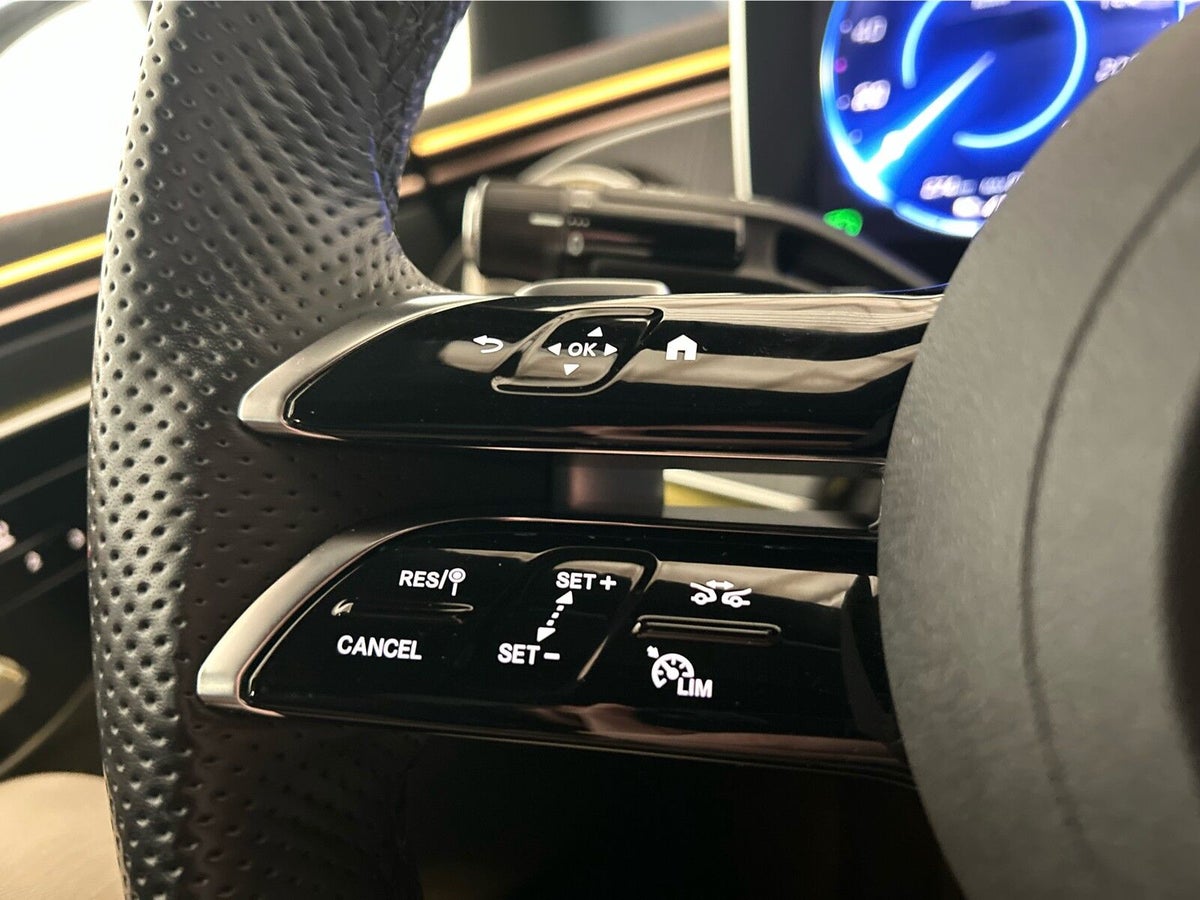 Mercedes EQE350+ AMG Line billede 14