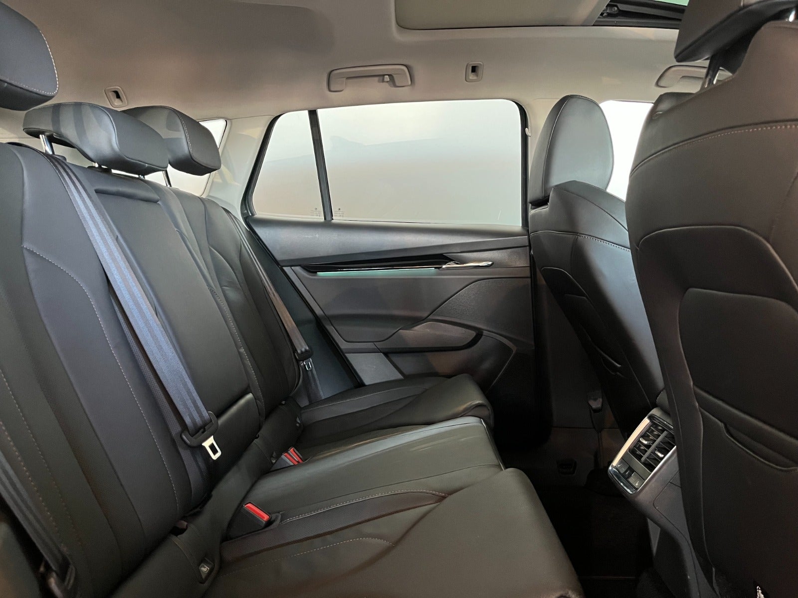 Skoda Enyaq iV Plus Suite