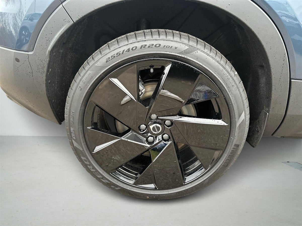 Volvo EX40 Extended Range Black Edition Excess billede 9