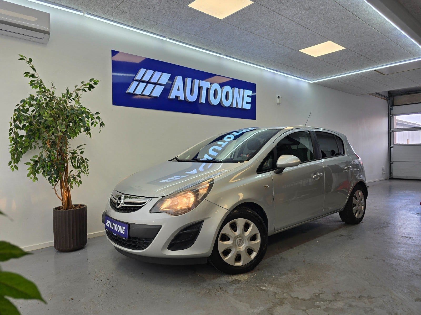Billede af Opel Corsa 1,2 16V Cool