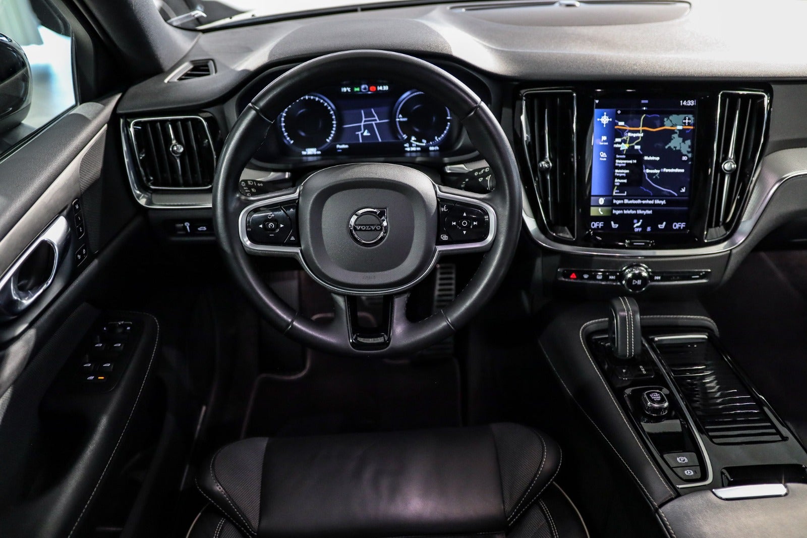 Billede af Volvo V60 2,0 T6 ReCharge R-Design aut. AWD