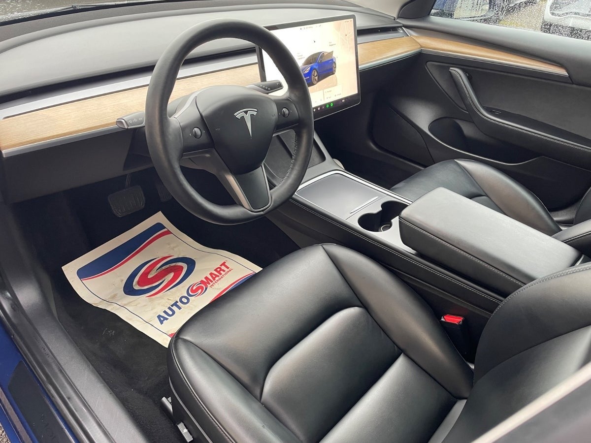 Billede af Tesla Model 3  RWD