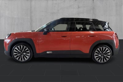 MINI Cooper E Favoured Trim M MINI Cooper E Favoured Trim M - 1