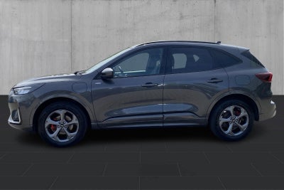 Ford Kuga 2,5 HEV ST-Line X CVT 2025