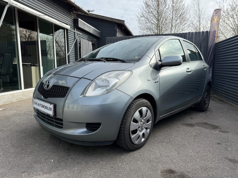 Toyota Yaris D-4D Luna