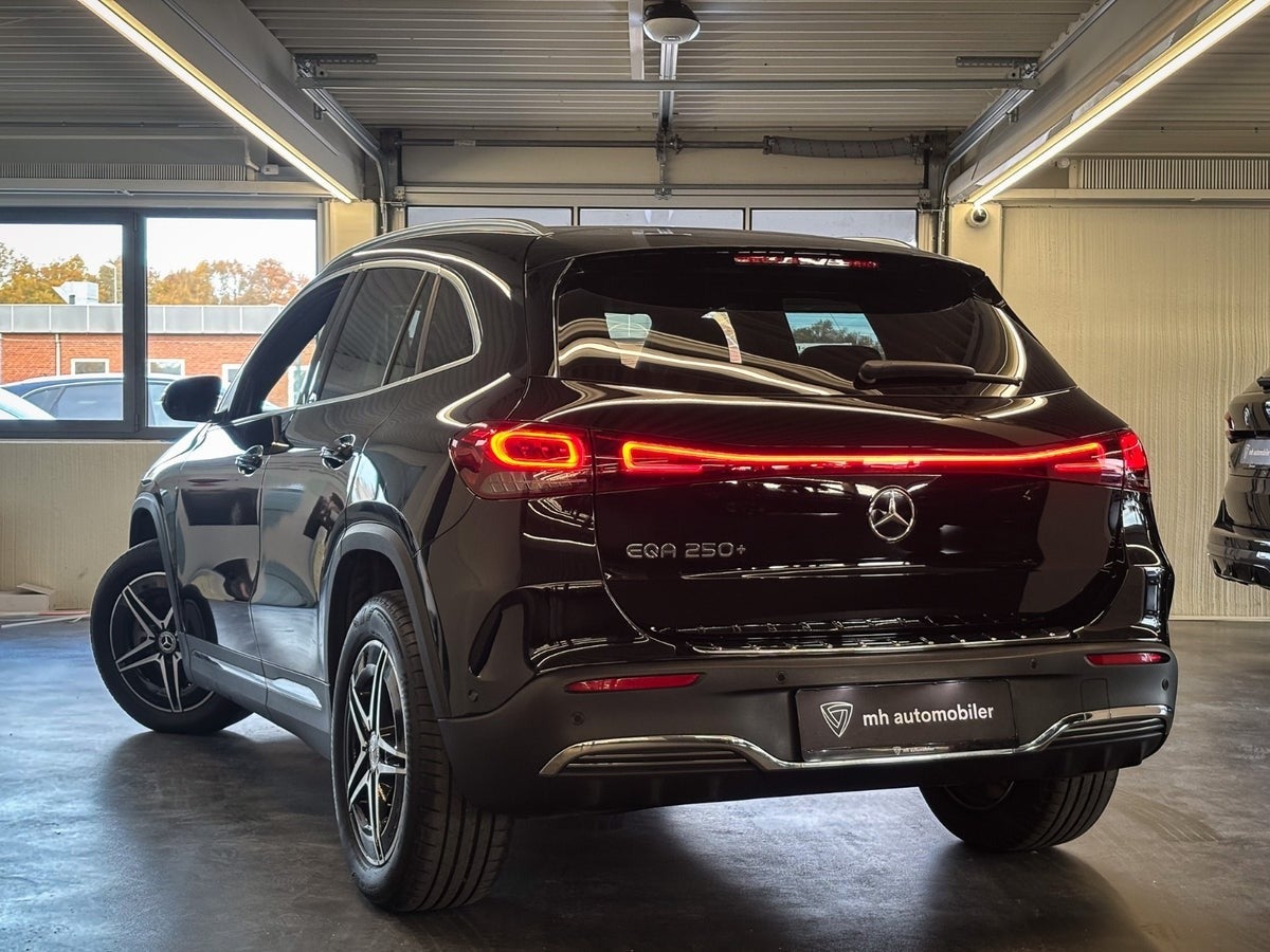 Billede af Mercedes EQA250+  AMG Line
