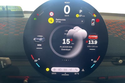 MINI Cooper E Favoured Trim M