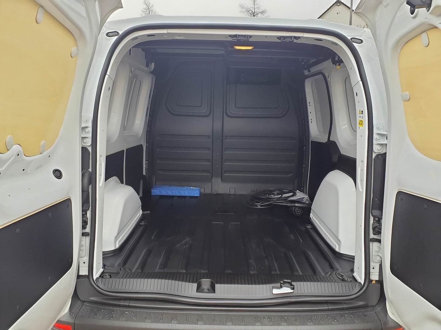 Renault Kangoo E-Tech L2 Van