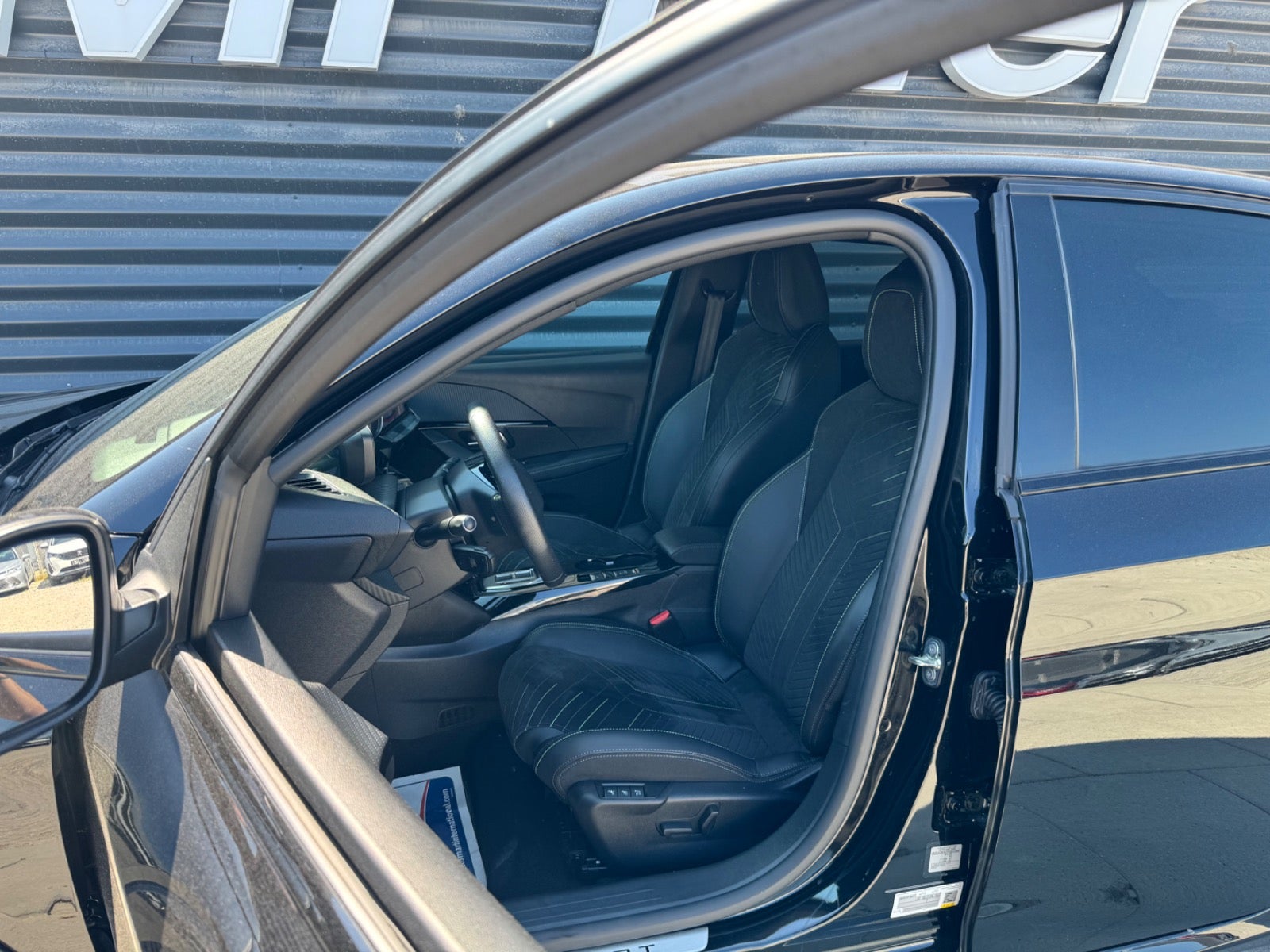 Billede af Peugeot e-208 54 GT