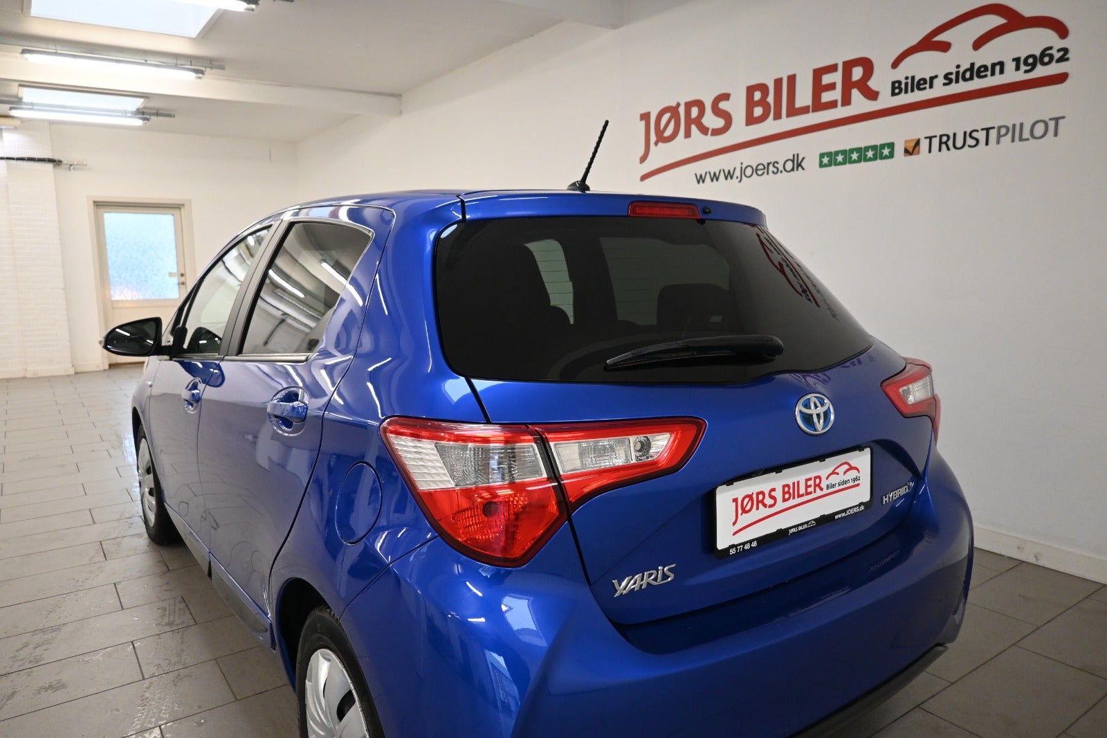 Toyota Yaris Hybrid H2 Premium e-CVT