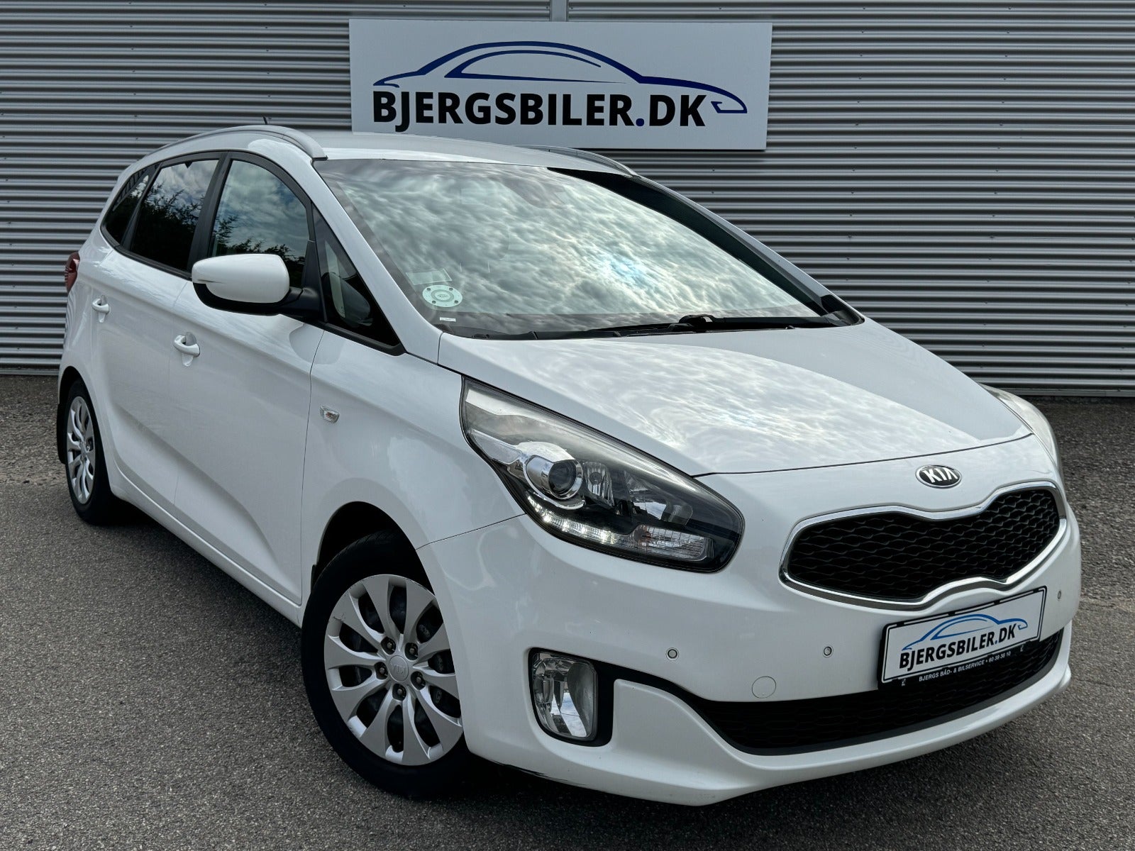 Kia Carens 2015