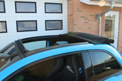 Abarth 500e Scorpionissima Cabrio